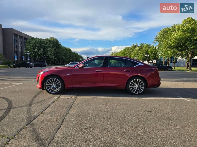Седан Cadillac CT5 2020 в Кривом Роге