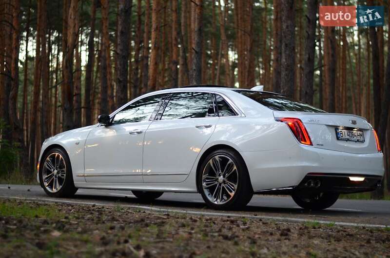 Седан Cadillac CT6 2018 в Полтаві
