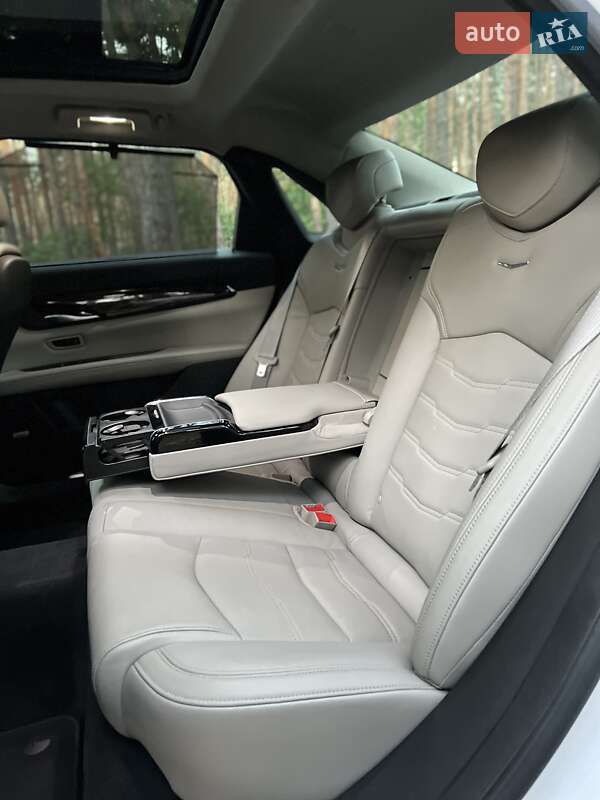 Седан Cadillac CT6 2018 в Полтаві