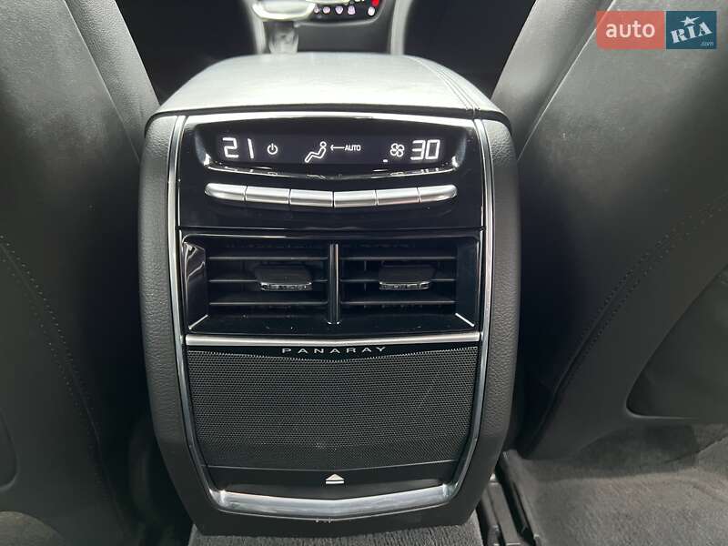 Седан Cadillac CT6 2016 в Кременчуці фото 30 Седан Cadillac CT6 2016 в Кременчуці