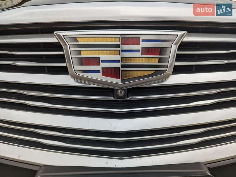 Седан Cadillac CT6 2016 в Кременчуці фото 22 Седан Cadillac CT6 2016 в Кременчуці