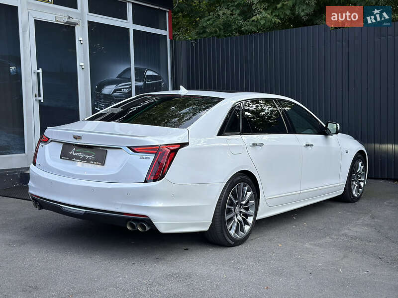 Седан Cadillac CT6 2019 в Киеве