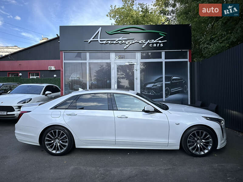 Седан Cadillac CT6 2019 в Киеве