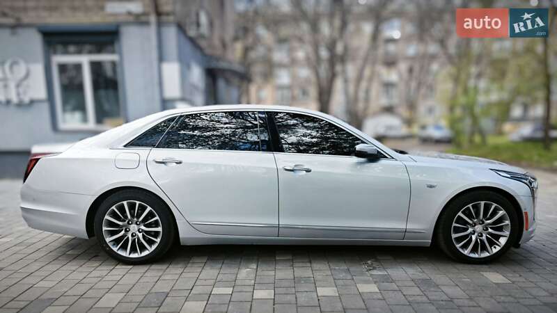 Седан Cadillac CT6 2018 в Києві