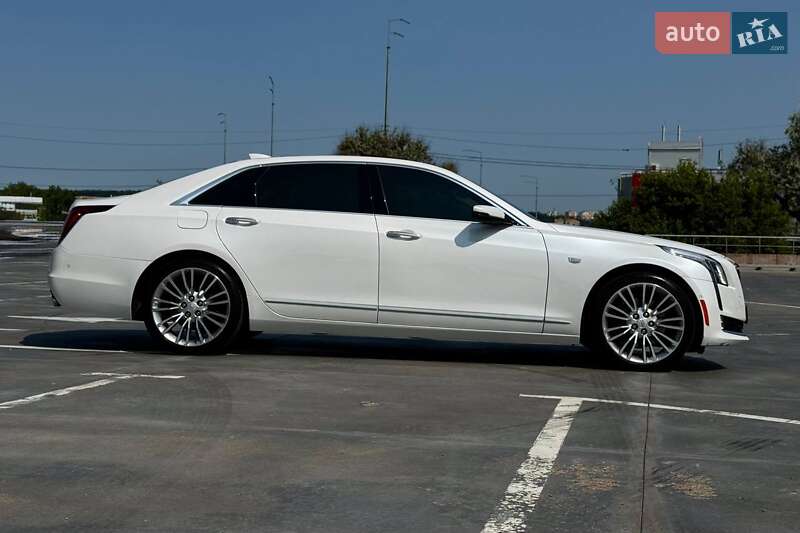 Седан Cadillac CT6 2018 в Києві фото 14 Седан Cadillac CT6 2018 в Києві