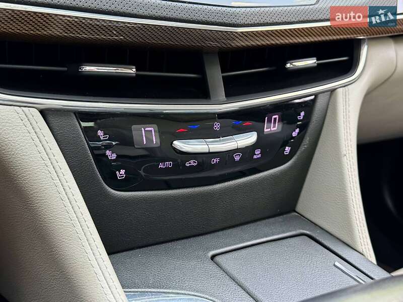 Седан Cadillac CT6 2018 в Києві фото 35 Седан Cadillac CT6 2018 в Києві