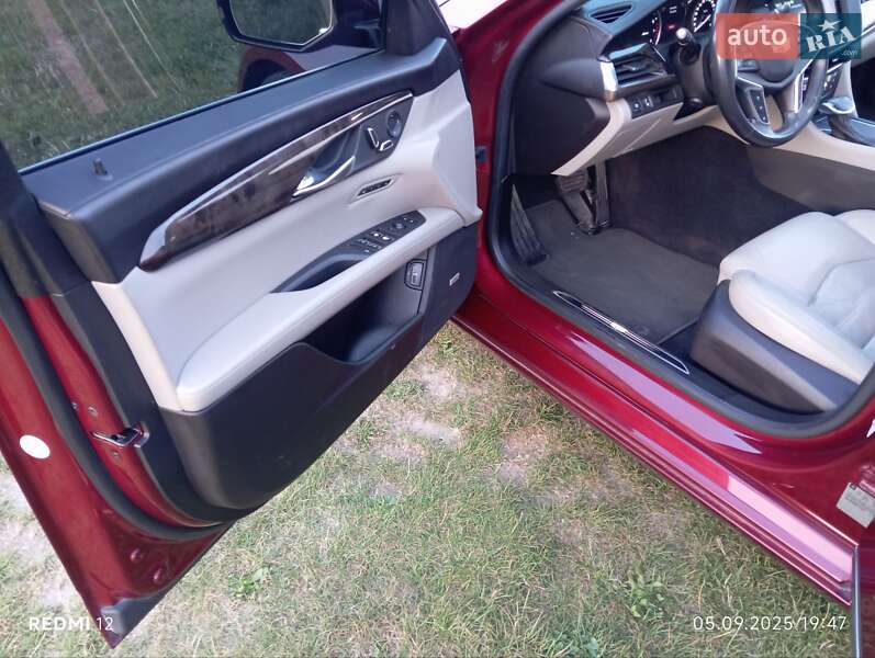 Седан Cadillac CT6 2017 в Львове фото 20 Седан Cadillac CT6 2017 в Львове