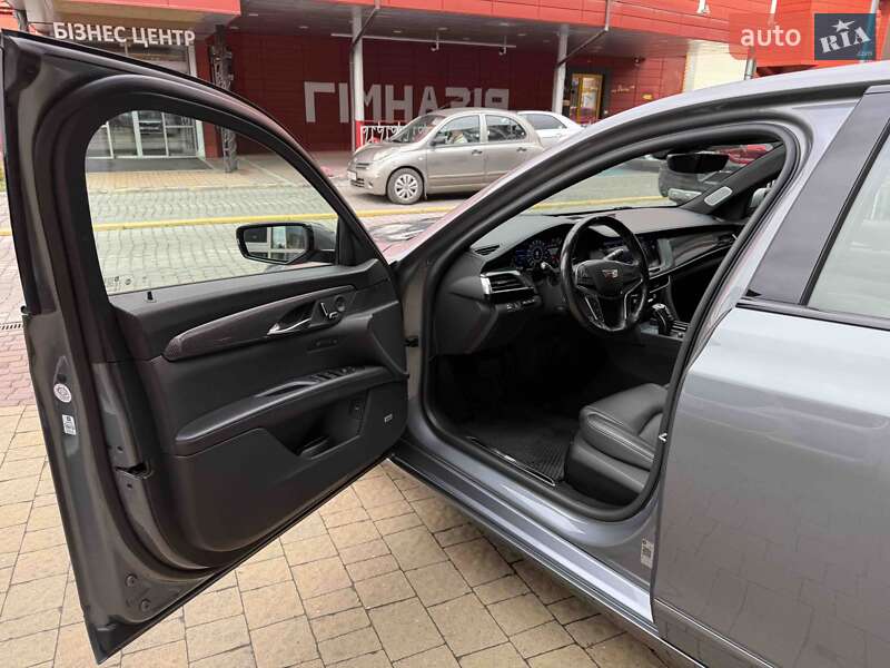 Седан Cadillac CT6 2019 в Львове