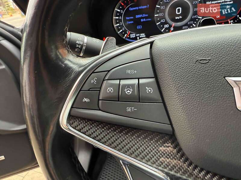 Седан Cadillac CT6 2019 в Львове