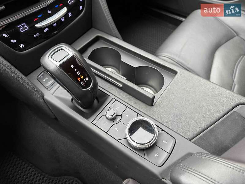 Седан Cadillac CT6 2019 в Львове