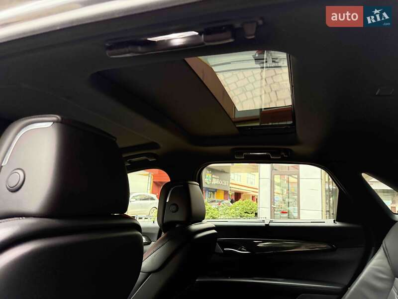 Седан Cadillac CT6 2019 в Львове