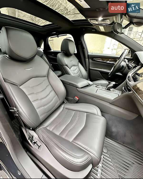 Седан Cadillac CT6 2018 в Киеве фото 13 Седан Cadillac CT6 2018 в Киеве