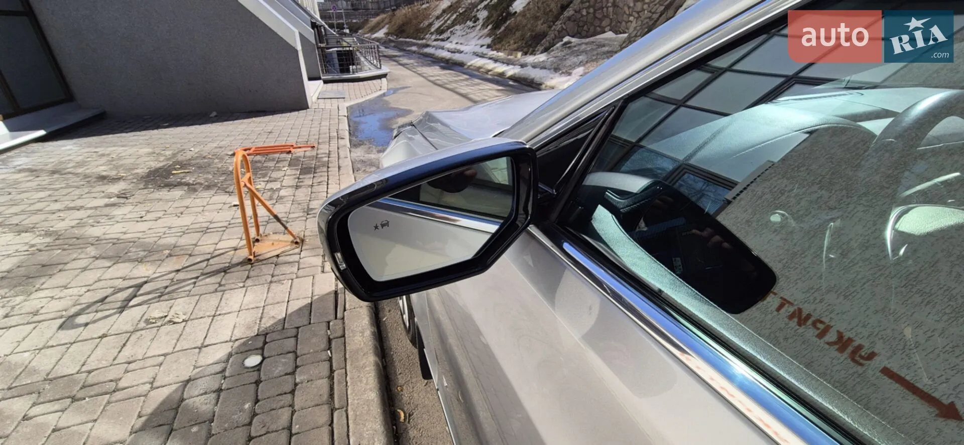 Cadillac CT6 2016 VIN 1G6KE5R61GU142328 фото оголошення 17 з 47