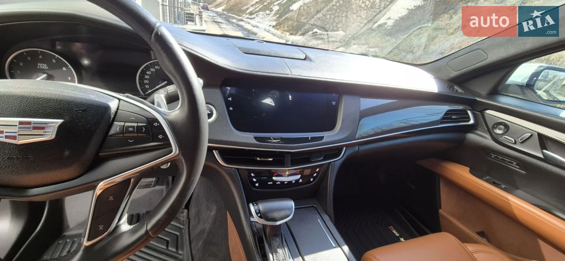 Cadillac CT6 2016 VIN 1G6KE5R61GU142328 фото оголошення 29 з 47