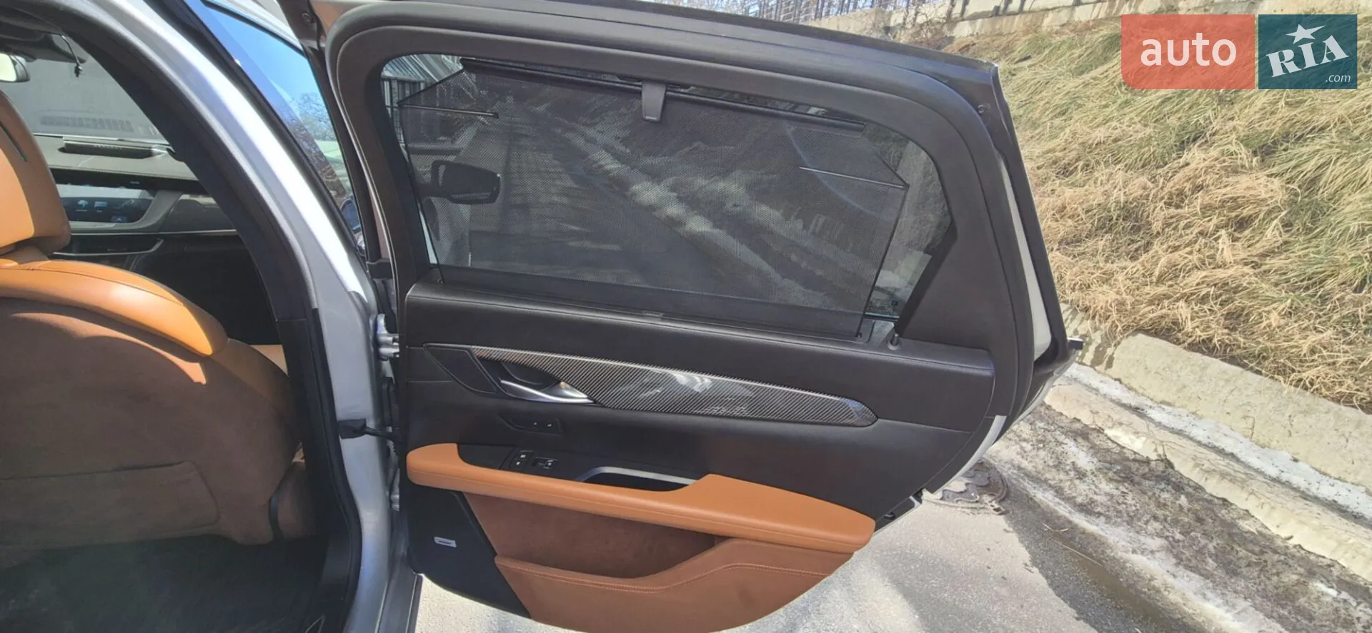 Cadillac CT6 2016 VIN 1G6KE5R61GU142328 фото оголошення 37 з 47