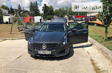 Седан Cadillac CTS 2014 в Києві