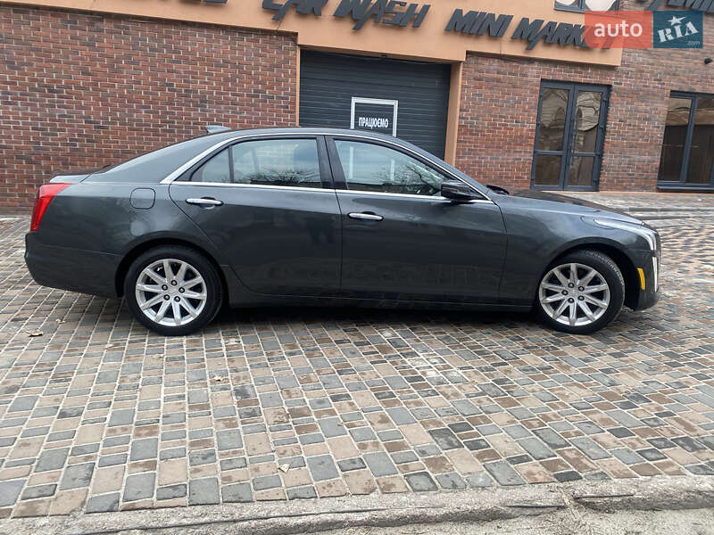 Седан Cadillac CTS 2014 в Новомосковске