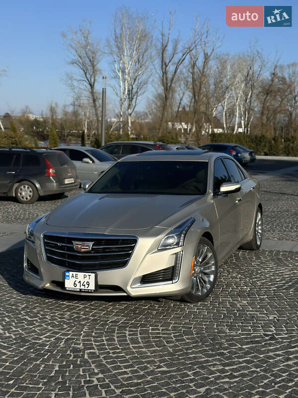 Cadillac CTS 2015