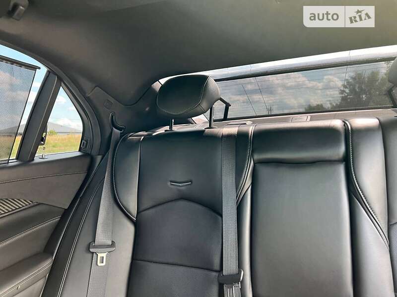 Седан Cadillac CTS 2017 в Святопетрівське