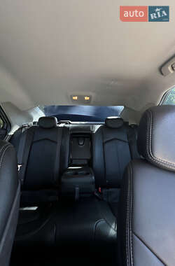 Седан Cadillac CTS 2012 в Львові