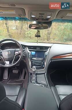 Седан Cadillac CTS 2014 в Львові