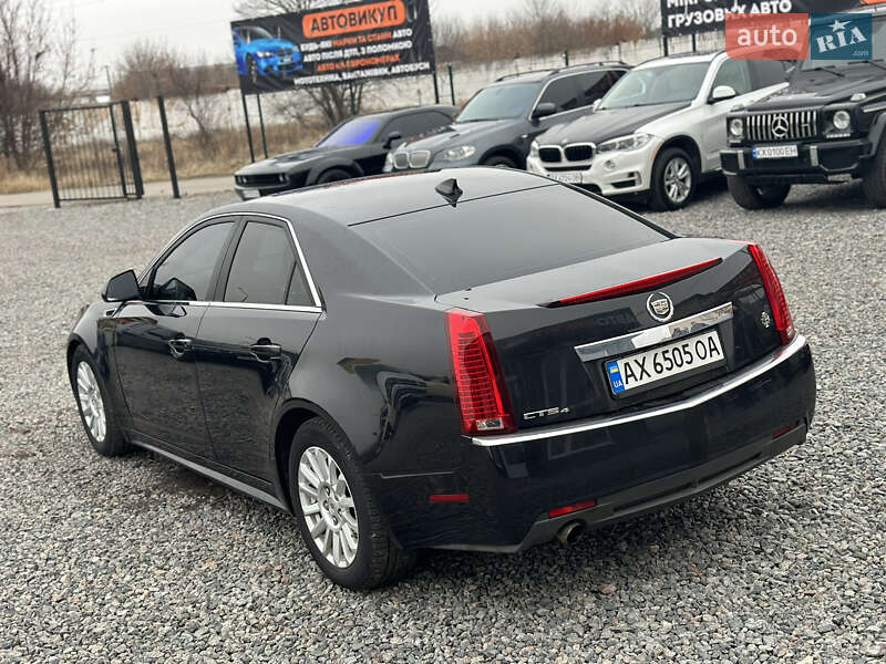 Седан Cadillac CTS 2011 в Пісочині
