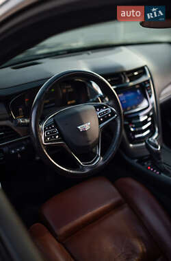 Седан Cadillac CTS 2014 в Львові