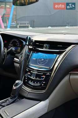 Седан Cadillac CTS 2014 в 