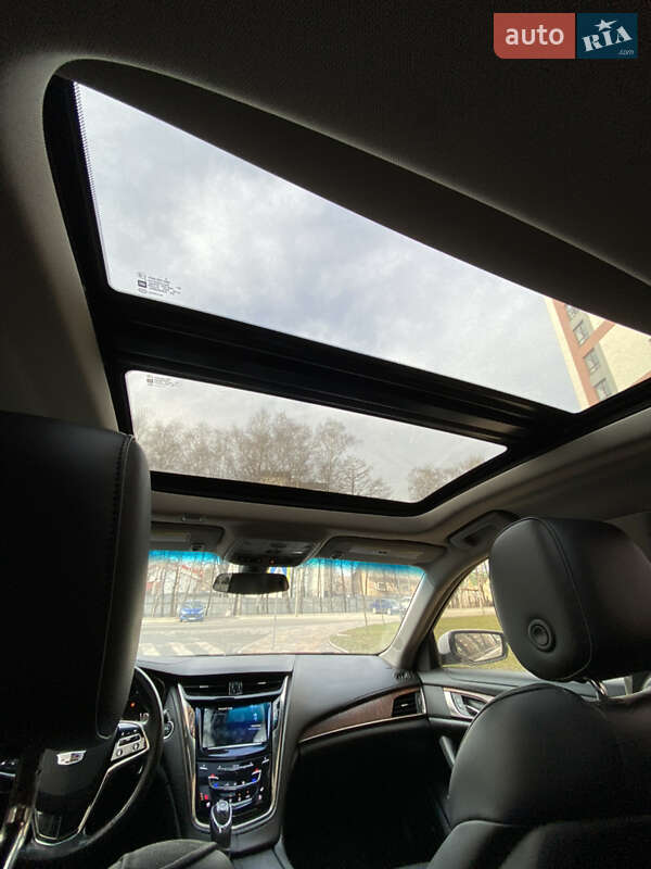 Седан Cadillac CTS 2015 в Тернополе