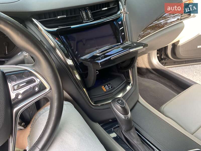 Седан Cadillac CTS 2015 в Славутичі