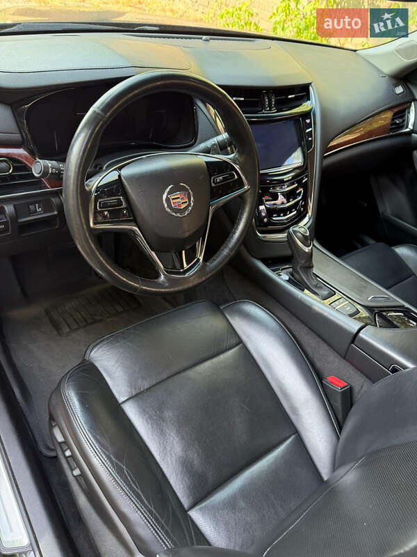 Седан Cadillac CTS 2014 в Кривом Роге