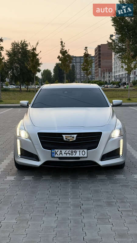 Седан Cadillac CTS 2015 в Буче