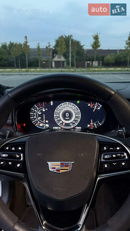 Седан Cadillac CTS 2015 в Буче