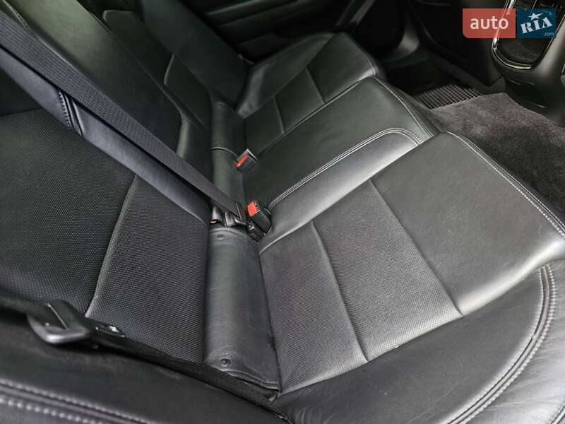Седан Cadillac CTS 2015 в Львове