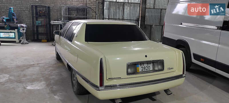 Седан Cadillac DE Ville 1996 в Каменец-Подольском