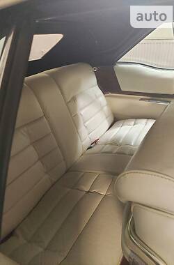 Кабриолет Cadillac Eldorado 1976 в 