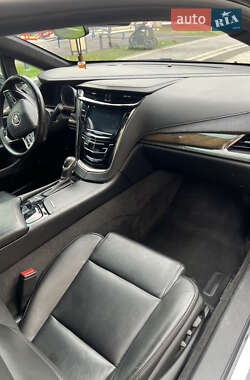Седан Cadillac ELR 2013 в Ивано-Франковске