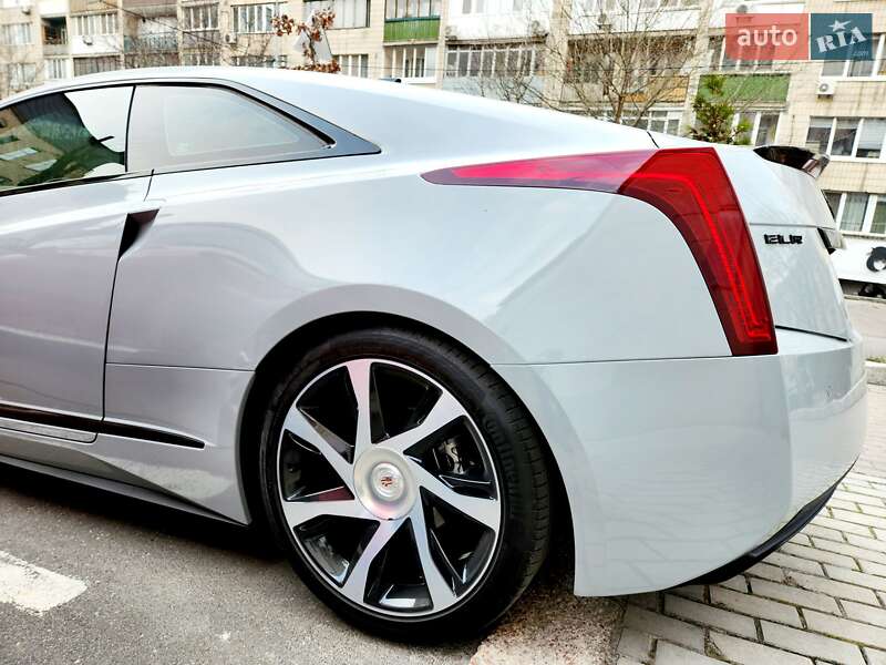 Купе Cadillac ELR 2014 в Києві