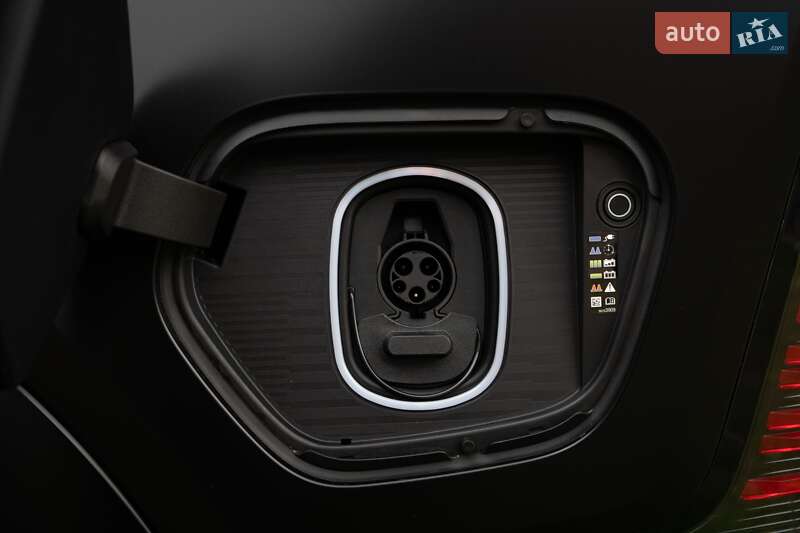Внедорожник / Кроссовер Cadillac Escalade IQ 2025 в Киеве