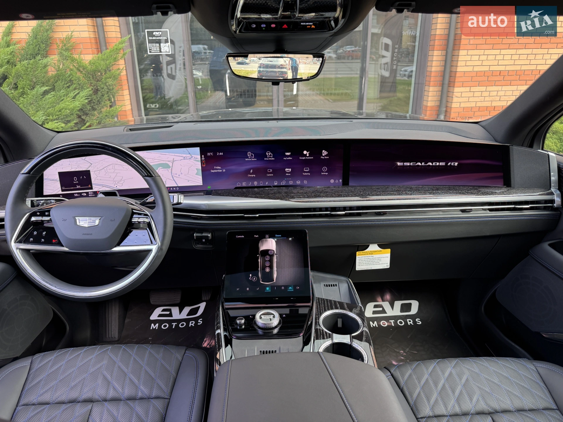 2024 Cadillac Escalade - мініатюра 24