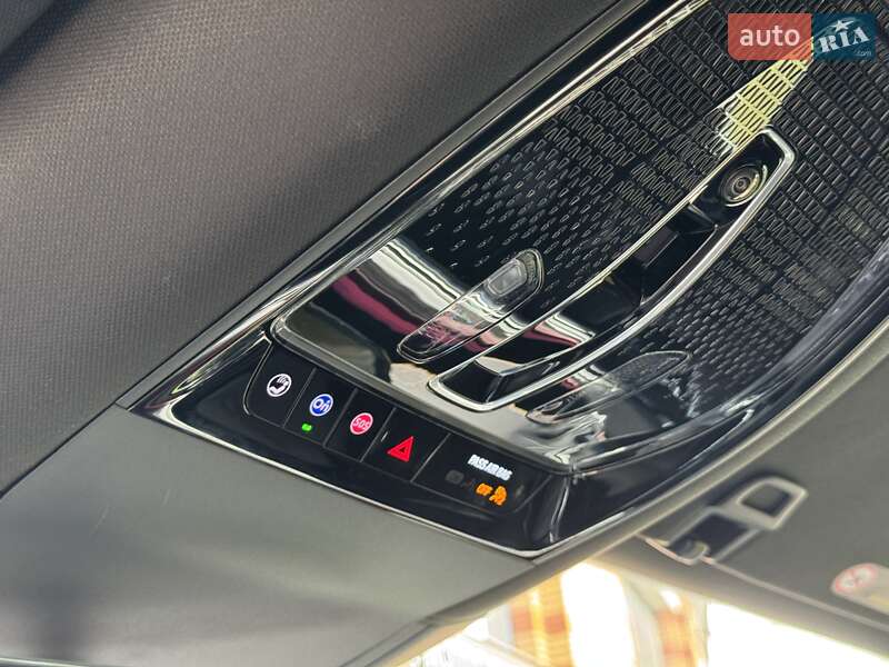Внедорожник / Кроссовер Cadillac Escalade IQ 2025 в Киеве