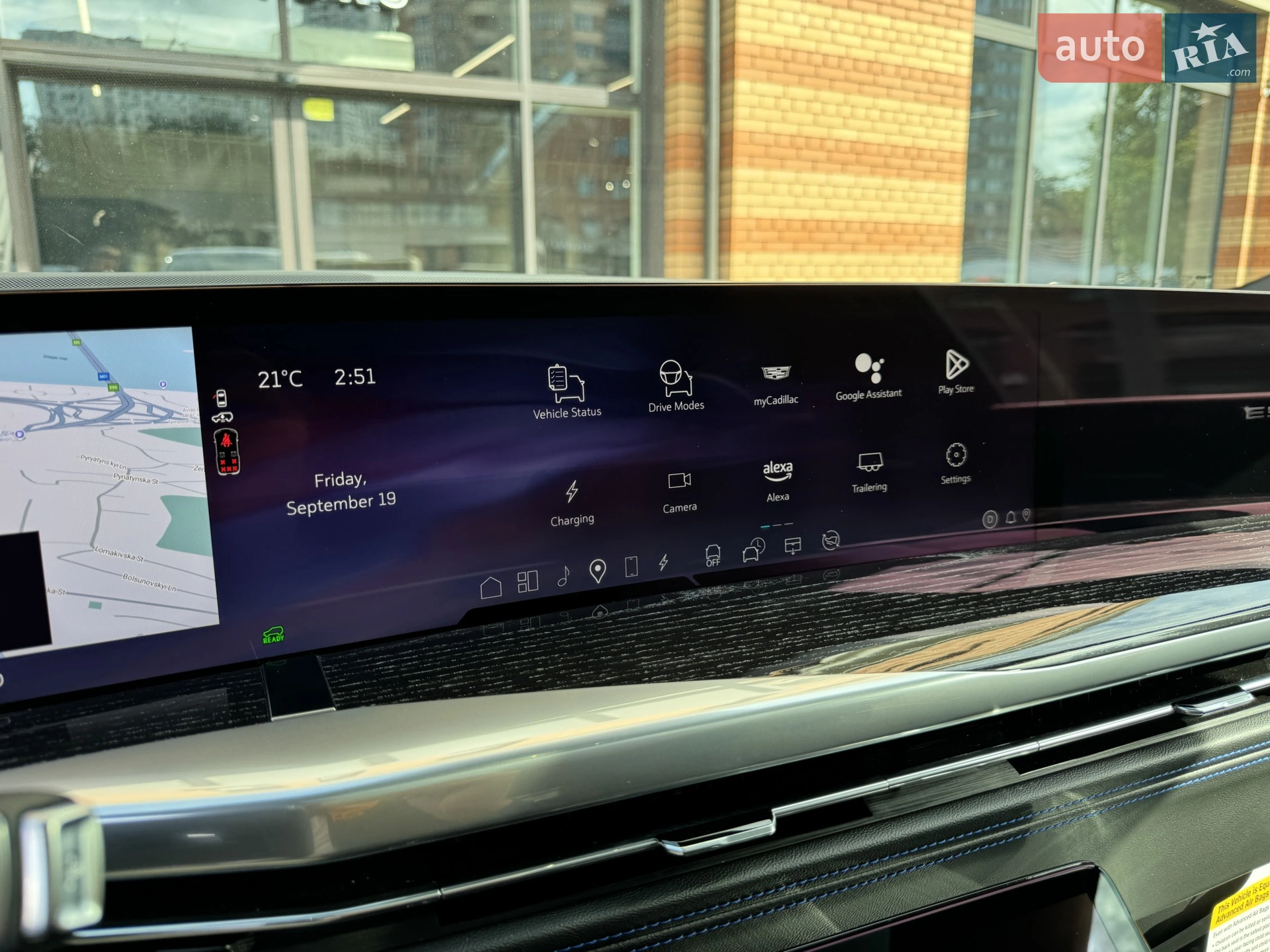 2024 Cadillac Escalade - мініатюра 27