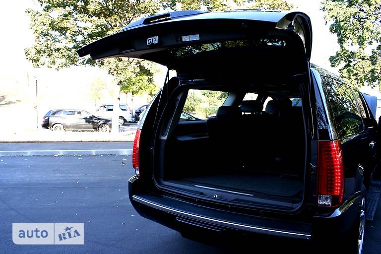 Внедорожник / Кроссовер Cadillac Escalade 2008 в Киеве