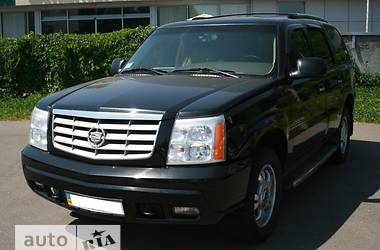 Внедорожник / Кроссовер Cadillac Escalade 2005 в 
