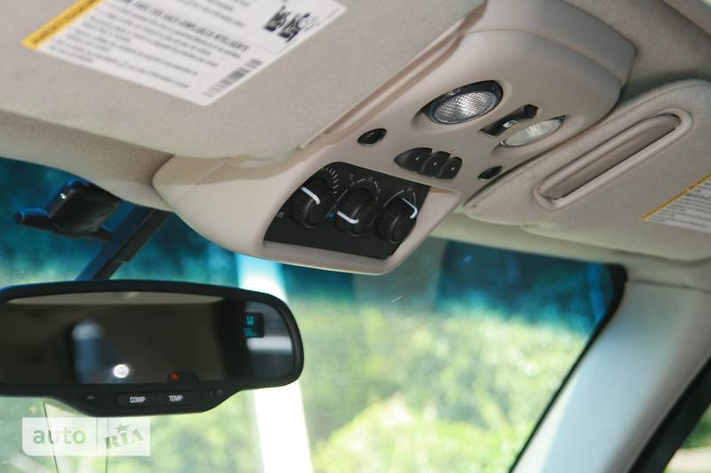 Внедорожник / Кроссовер Cadillac Escalade 2005 в Киеве