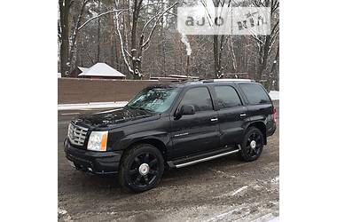 Внедорожник / Кроссовер Cadillac Escalade 2004 в Киеве