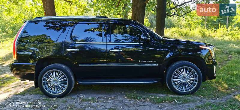 Внедорожник / Кроссовер Cadillac Escalade 2006 в Житомире