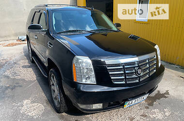 Внедорожник / Кроссовер Cadillac Escalade 2007 в Киеве