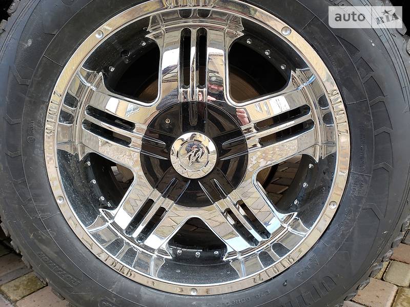 Внедорожник / Кроссовер Cadillac Escalade 2015 в Киеве