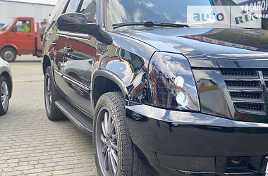 Внедорожник / Кроссовер Cadillac Escalade 2008 в Львове